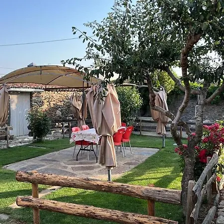 'mi Casita' Tipica, Tranquila Y Acogedora
