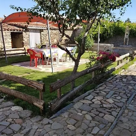 'mi Casita' Tipica, Tranquila Y Acogedora * Montejo (Salamanca)